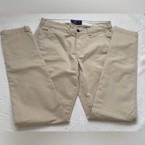 Abercrombie & Fitch Men's Khaki Chinos
